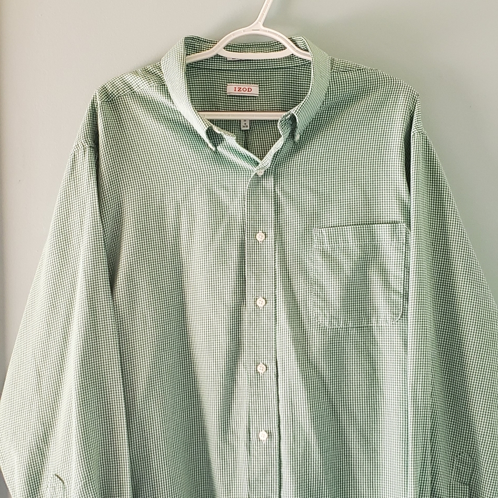 IZOD Regular Fit Dress Shirt
